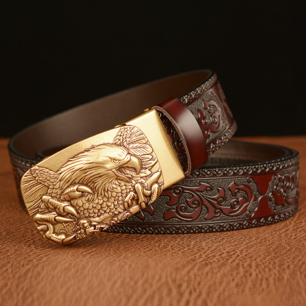 Ceinture western homme élégante avec des détails sculptés, ajoutant une touche d’authenticité.